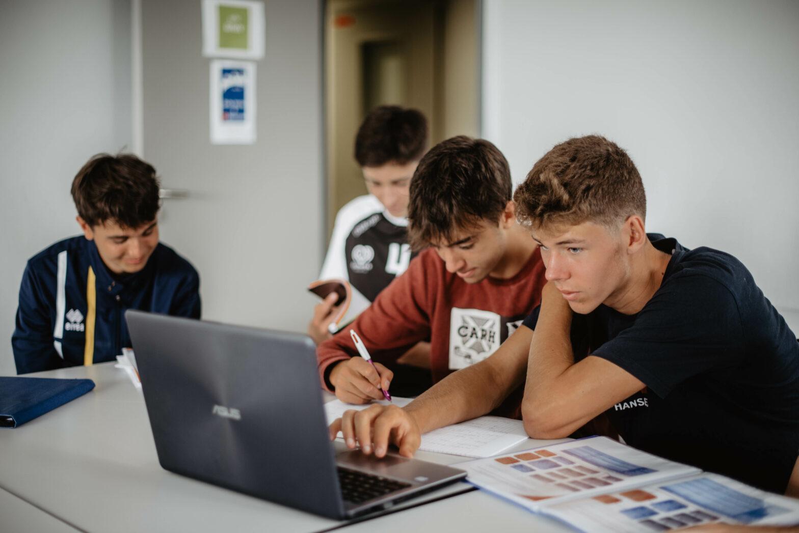 Offre emploi – Assistant pédagogique pour la mission Performance Sportive