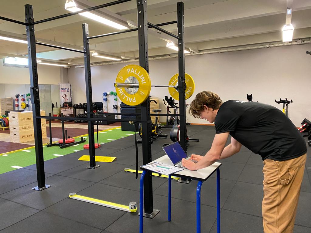 Taddeo de negri (digisport) en stage au sein de la cellule « accompagnement scientifique »