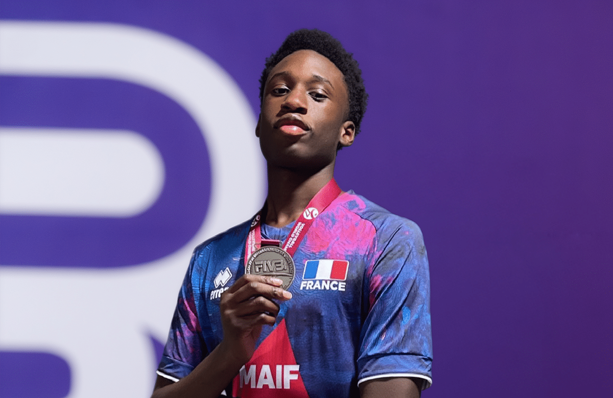 Noé Sognon poursuit son parcours au sein du REC Volley-Ball